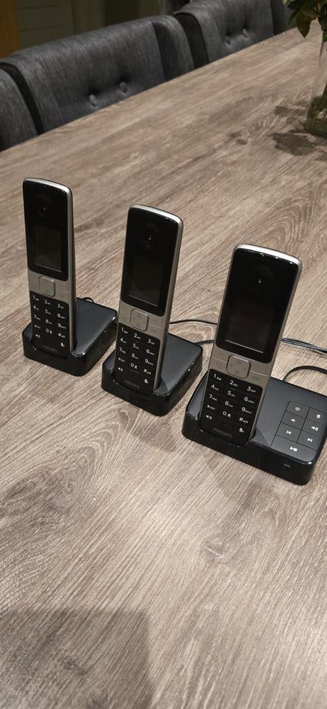 Philips D635 TRIO draadloze telefoons, Ophalen of Verzenden, Gebruikt, 3 handsets