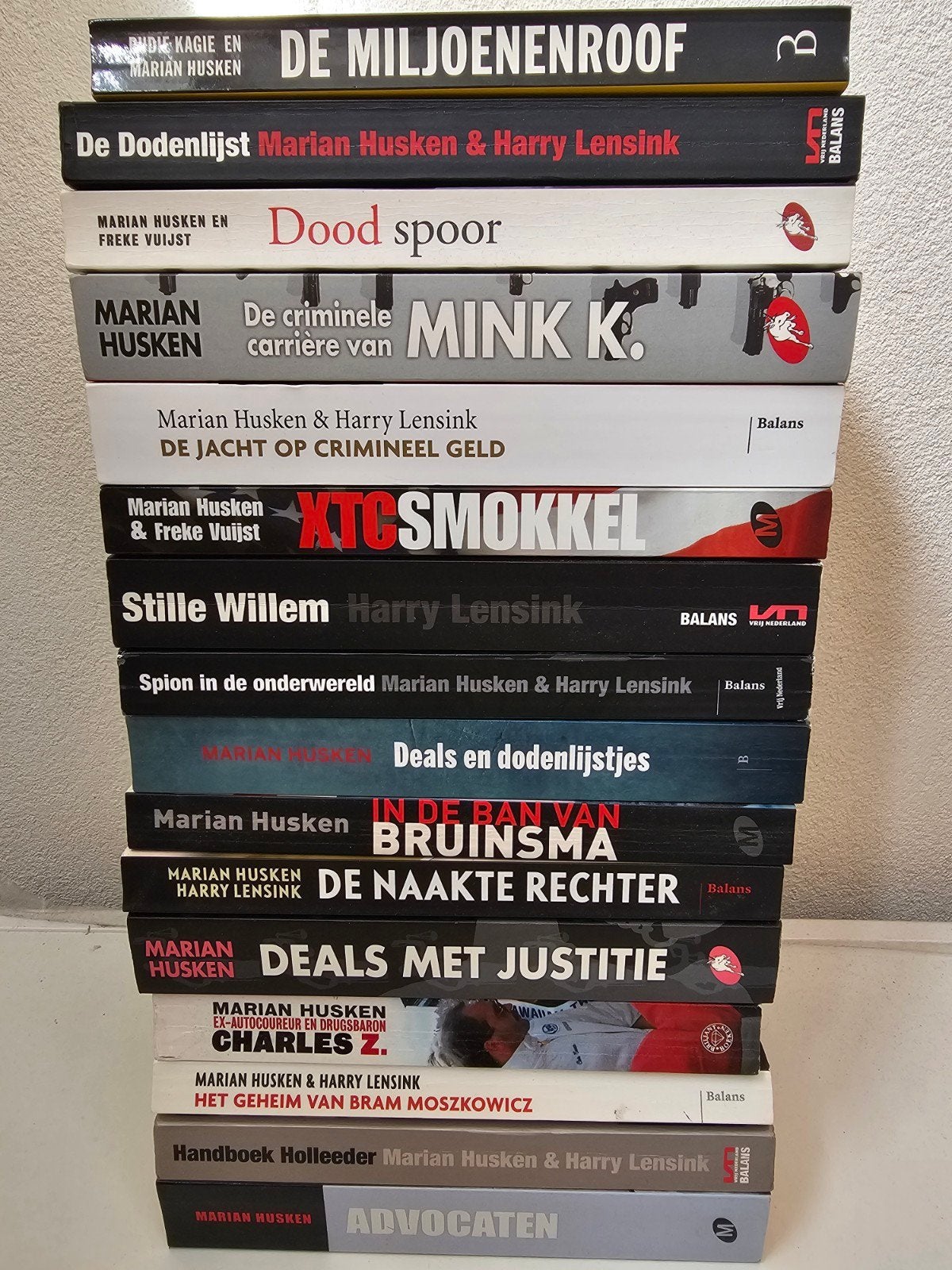 Misdaadboeken Marian Husken & Harry Lensink (14 stuks), Ophalen of Verzenden, Gelezen
