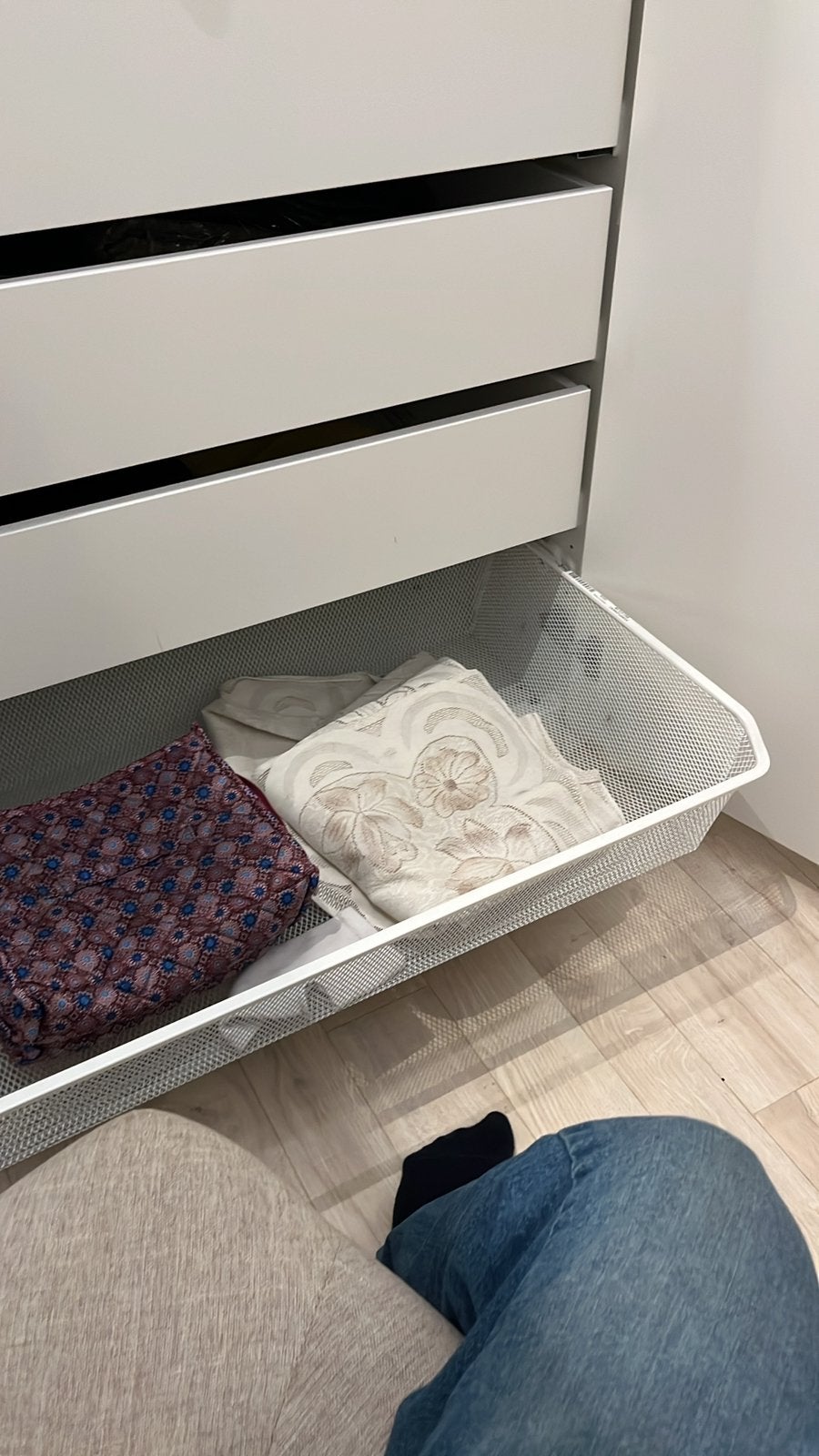 3 x IKEA KOMPLEMENT Draadmand met Uittrekrail - Wit, Ophalen, Met plank(en), 50 tot 100 cm, Zo goed als nieuw