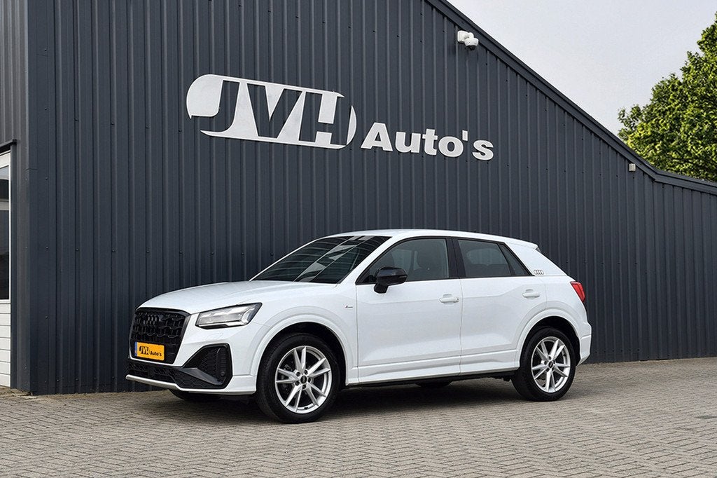 Audi Q2 35 (1.5) TFSi (2x)S-Line 12-2021 (M2022) | VirtualCP, Voorwielaandrijving, 4 cilinders, Leder en Stof, Wit