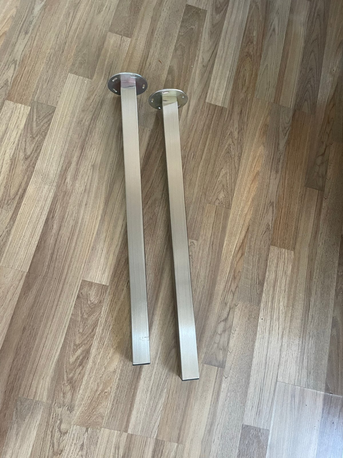 IKEA tafel/bureaupoot - Zilverkleurig (2 stuks), Huis en Inrichting, Tafelonderdelen, Ophalen, Tafelpoot, Minder dan 50 cm, Gebruikt