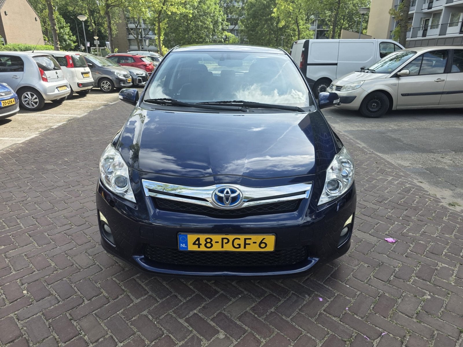 Toyota Auris 1.8 Full Hybrid 5DR CVT 2011 Blauw, 4 cilinders, Blauw, 75 €/maand, 1798 cc