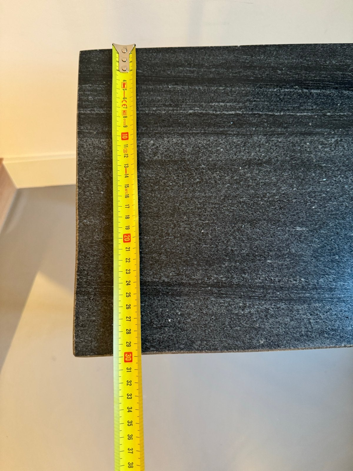 Set van 2 bijzettafels met natuurstenen blad, Huis en Inrichting, Tafels | Bijzettafels, Ophalen, Overige materialen, Minder dan 55 cm