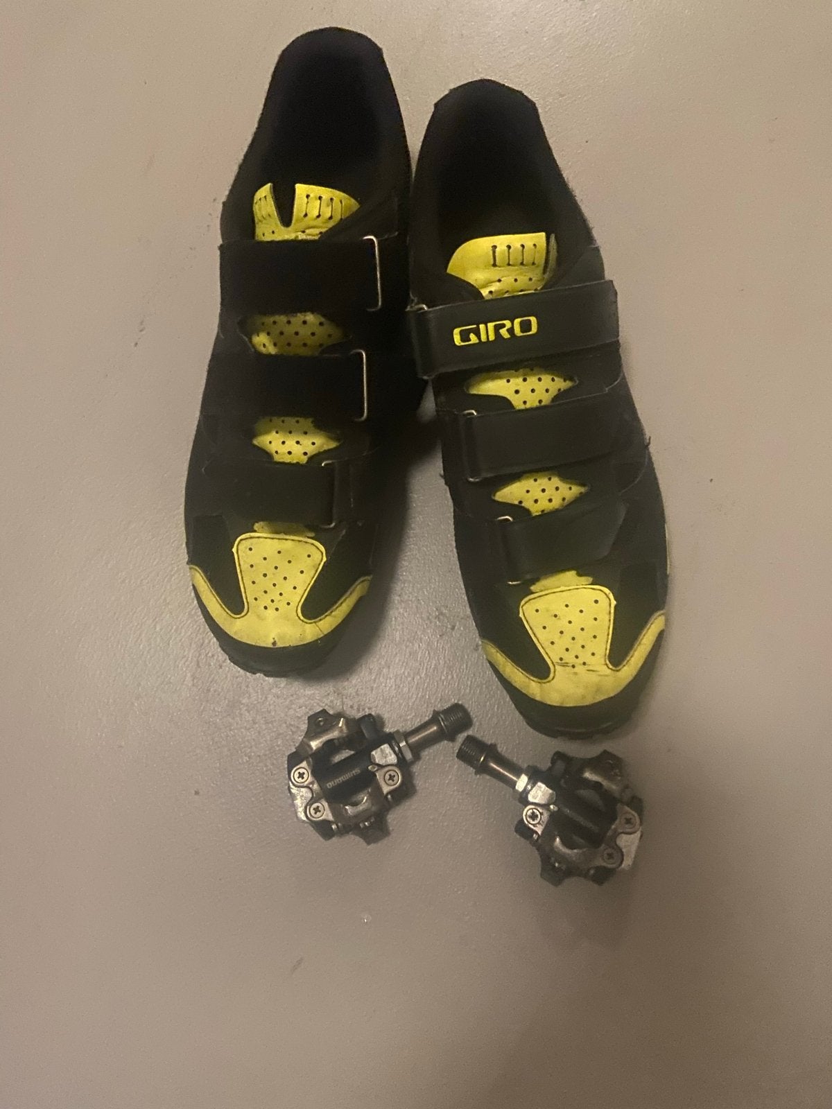 Fietsschoenen maat 46 zgan met klikpedalen, Ophalen of Verzenden, Zo goed als nieuw
