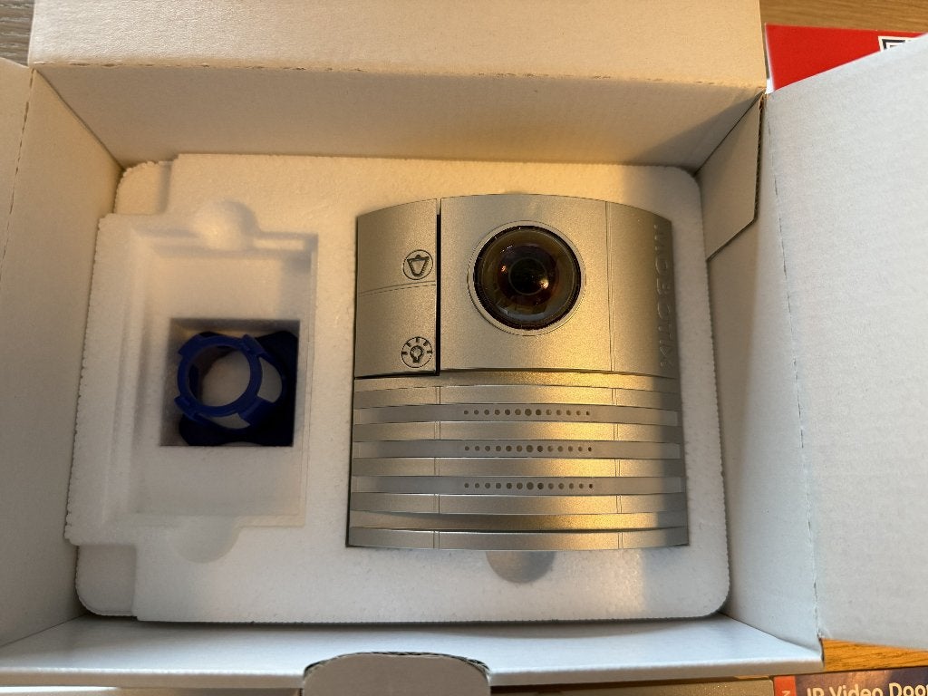 MOBOTIX T26B 6MP intercom + opbouw + I/O – nieuwstaat, Ophalen of Verzenden, Bewegingsdetectiesensor, Zo goed als nieuw, Bedraad