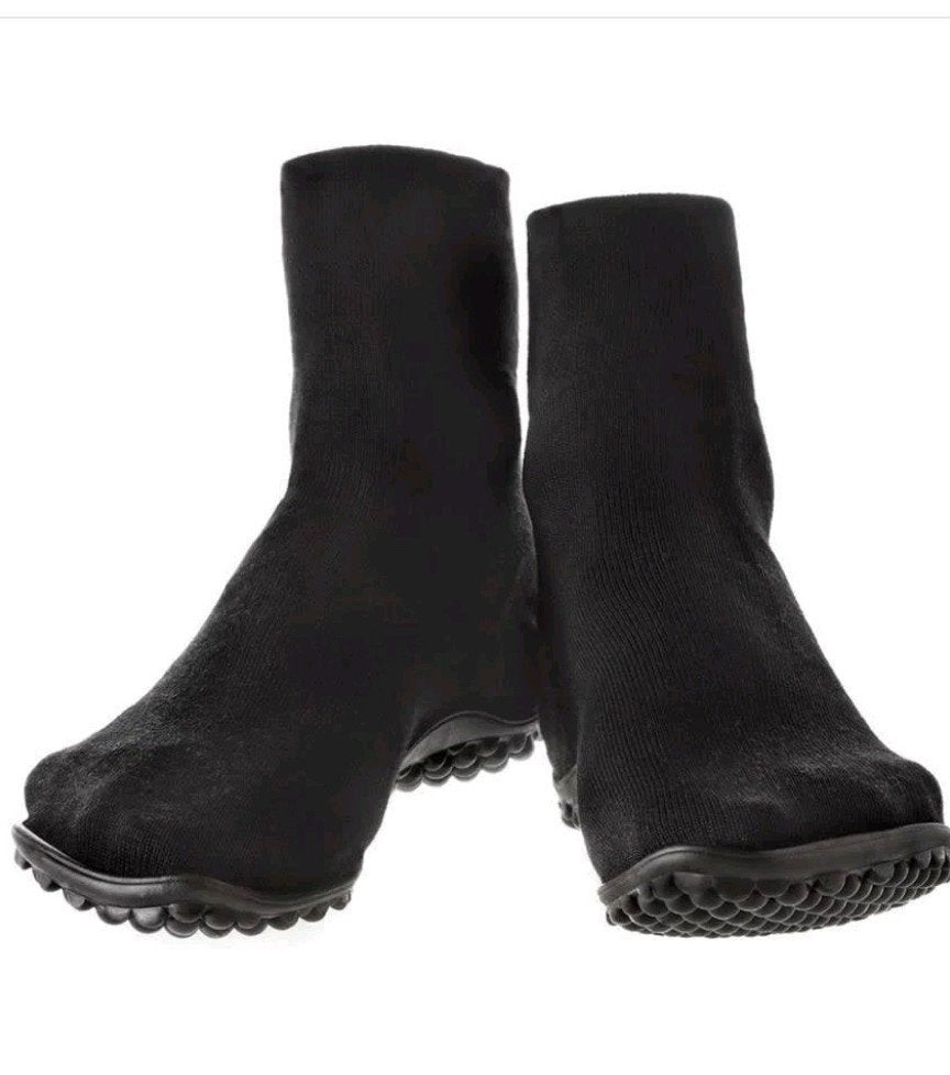 Zwarte barefoot schoenen - Leguano mt 42/43, Ophalen of Verzenden, Zo goed als nieuw, Zwart, Sneakers of Gympen