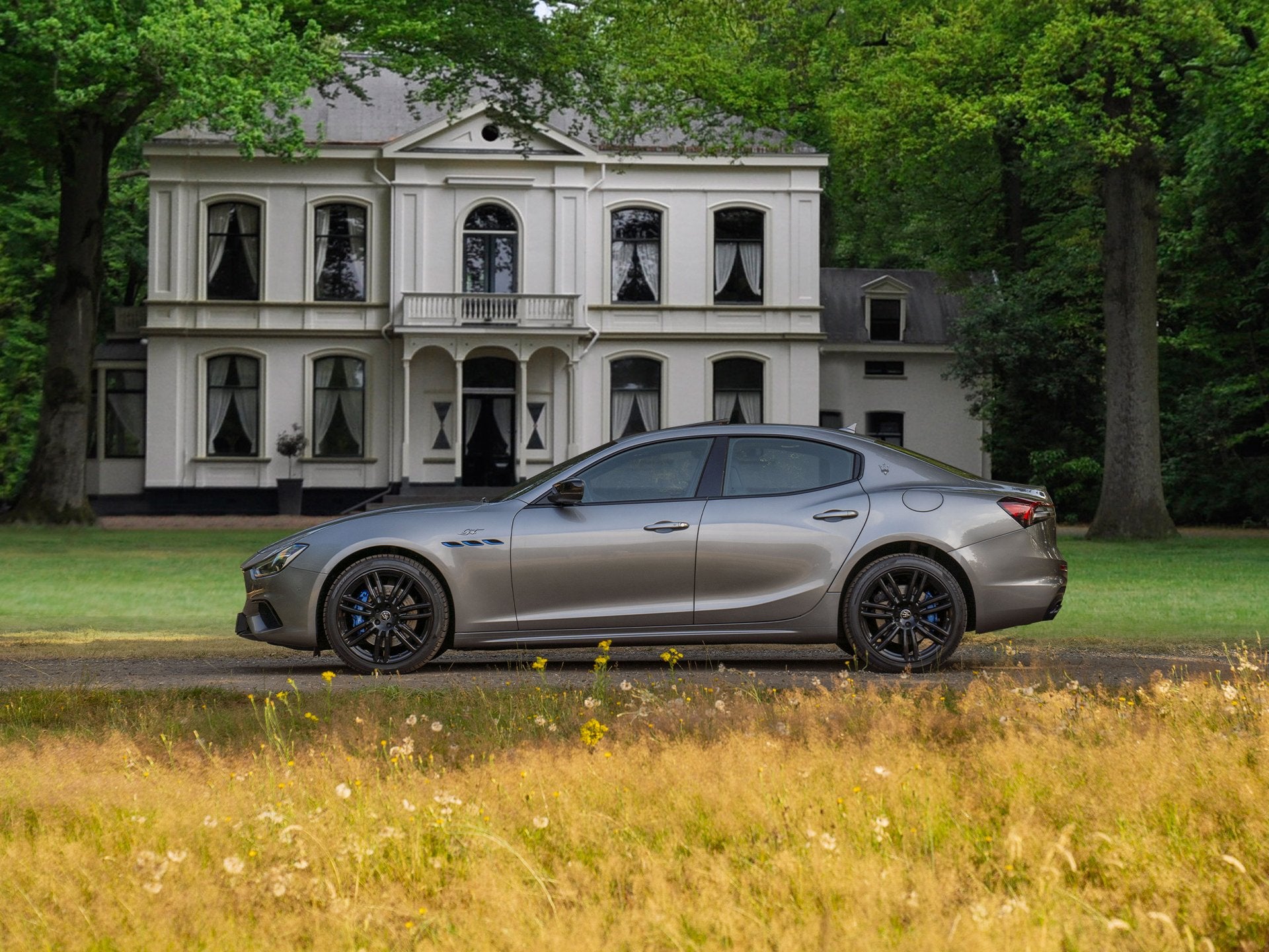 Maserati Ghibli Hybrid GT 330pk | Schuif-/kanteldak | Carbon, Auto's, Maserati, Automaat, Achterwielaandrijving, Gebruikt, 4 cilinders