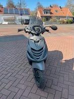 Opknap piaggo zip gezocht, Fietsen en Brommers, Scooters | Piaggio, Ophalen of Verzenden, Zo goed als nieuw, Benzine, Zip
