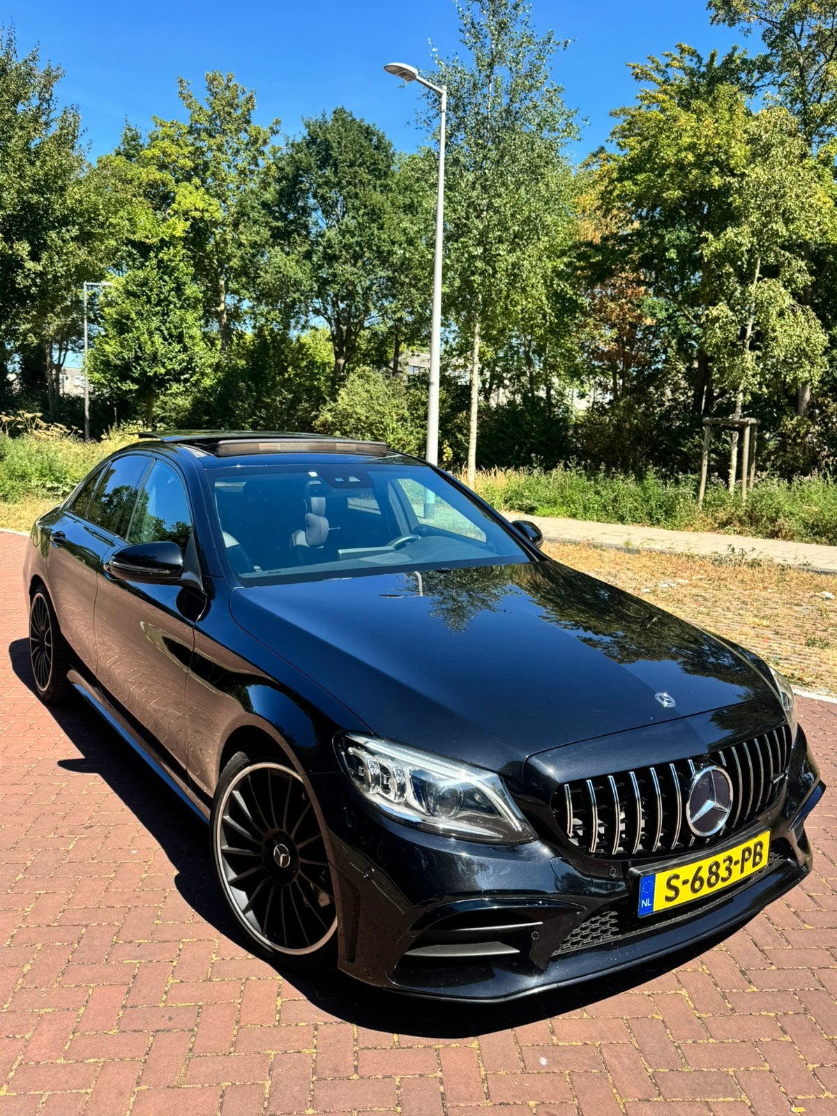 Mercedes-Benz C-Klasse C300 258pk 9G-TRONIC 2019 Zwart, Auto's, Mercedes-Benz, Automaat, Achterwielaandrijving, 1800 kg, 4 cilinders