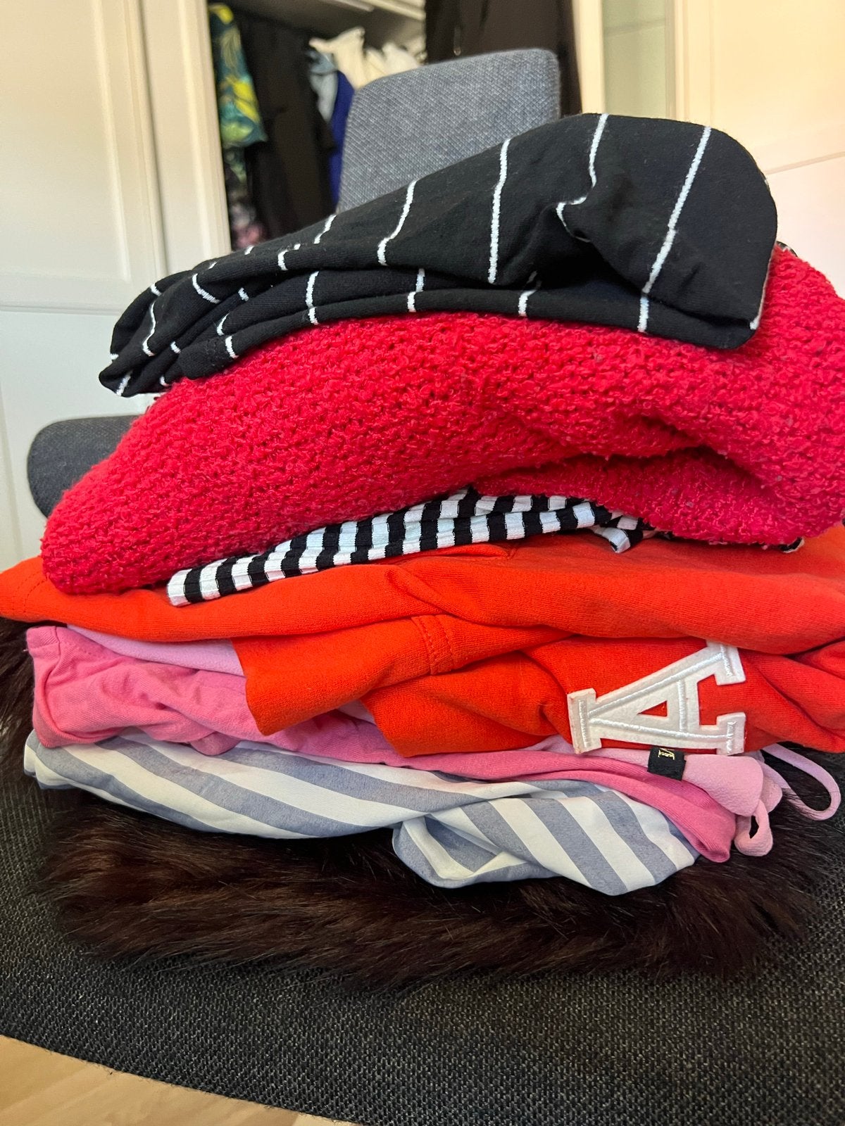 Kledingpakket Maat M: Topjes, Bodywarmer, Jurkje, Hoodie, Ophalen of Verzenden, Gedragen, Maat 38/40 (M)