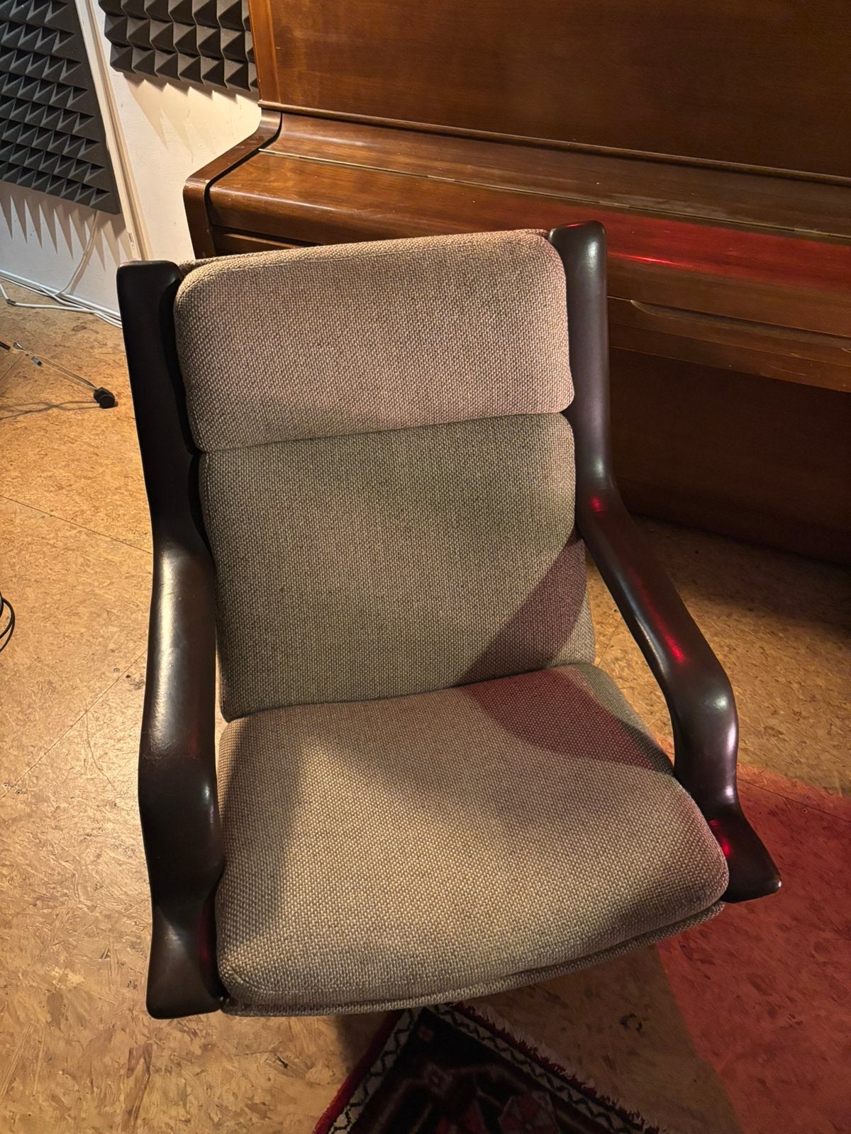 Artifort F140 Fauteuil Swivel Chair Bruin Brown Design, Huis en Inrichting, Fauteuils, Ophalen, Zo goed als nieuw, 50 tot 75 cm