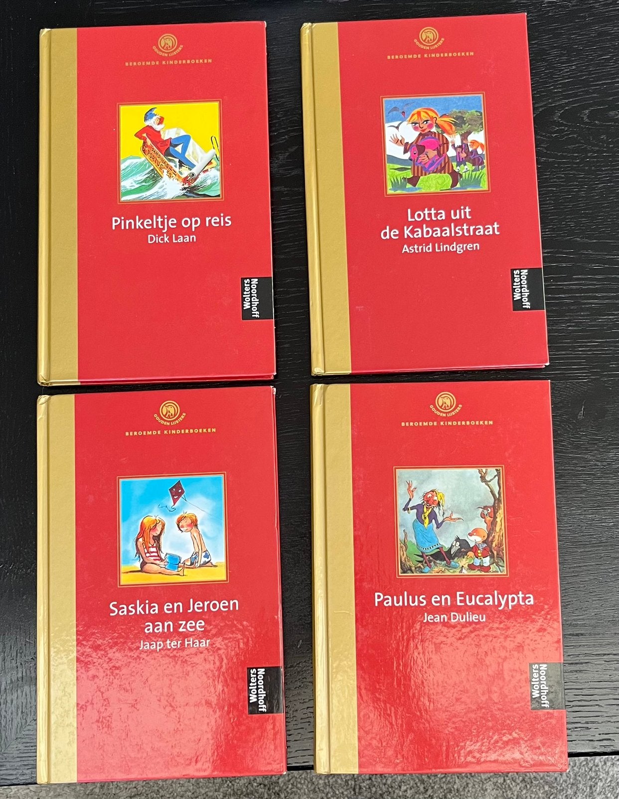 Set 4 hardcover boeken "Gouden Lijster"-reeks, Ophalen of Verzenden, Gelezen, Fictie algemeen