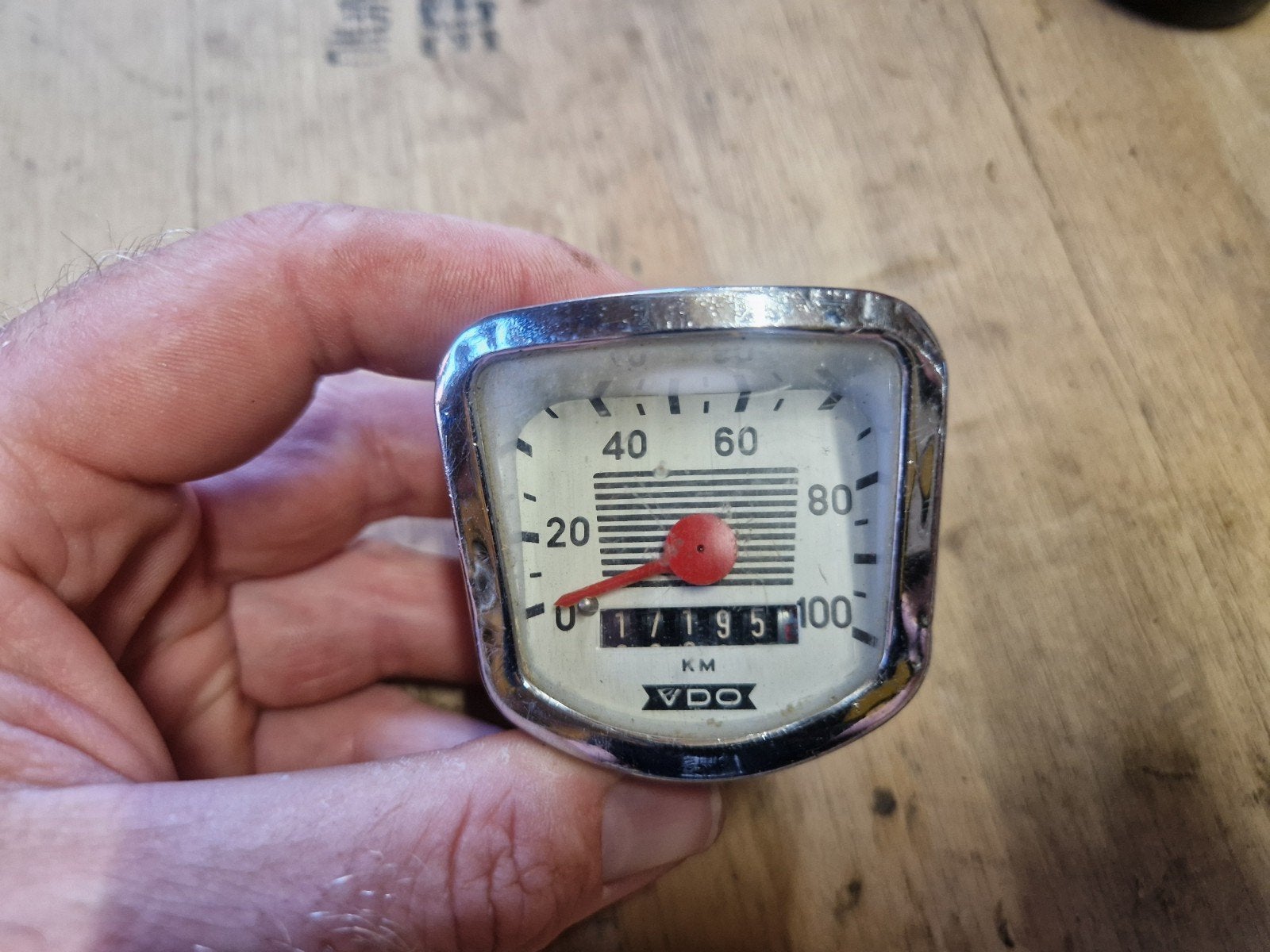 VDO snelheidsmeter voor bromfiets oud model zundapp, Ophalen of Verzenden, Gebruikt, Overige typen, VDO