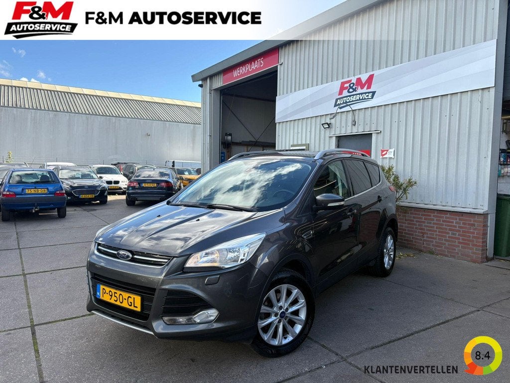 Ford Kuga 1.5 Titanium Clima, cruise, pdc achter, trekhaak,, Auto's, Ford, 4 cilinders, Leder en Stof, Bedrijf, Handgeschakeld