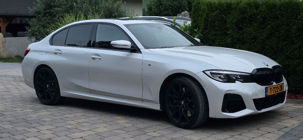 BMW M340i Xdrive dealeronderhouden met onderhoudspakket, Auto's, Dealer onderhouden, 1800 kg, Zwart, 1645 kg