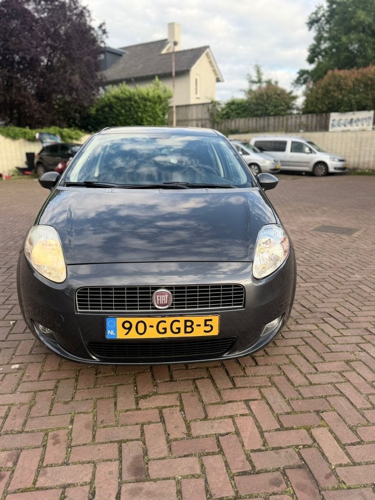 Fiat Punto 1.4 5DR 2008 Grijs NIEUW APK, Auto's, Voorwielaandrijving, 40 €/maand, Zwart, 4 cilinders