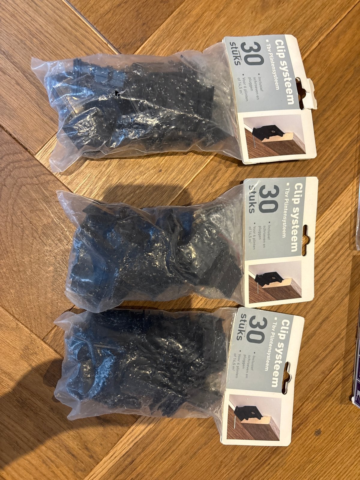 Clip systeem voor plinten - 3x30 stuks, Ophalen of Verzenden, Nieuw, Kunststof, Plinten