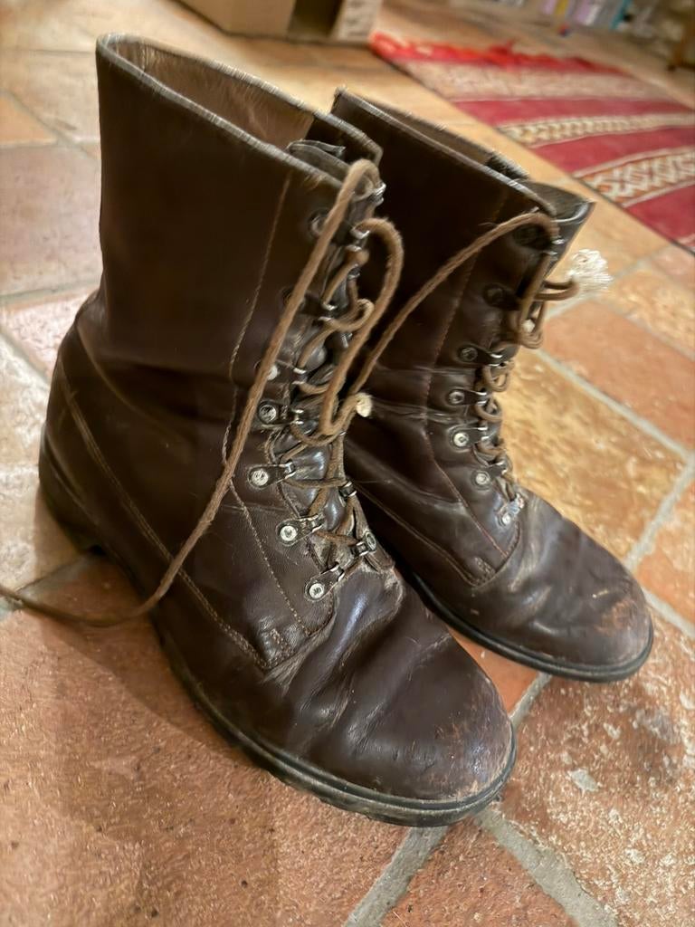 Leger “kistjes” maat 44, Kleding | Dames, Schoenen, Bruin, Overige typen, Ophalen of Verzenden, Gedragen