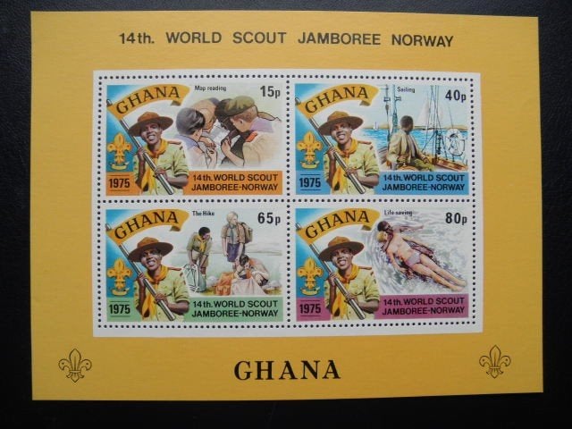 Postzegels Ghana 1976 scouting blok - cw. 8,00 postfris, Ophalen of Verzenden, Overige landen, Postfris