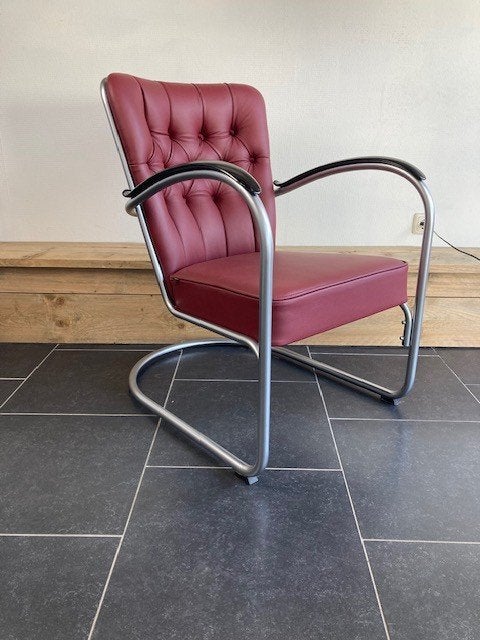 Gispen 412 GE fauteuil, zijdemat, bordeaux kleurig leder, Design, 75 tot 100 cm, Zo goed als nieuw, Leer