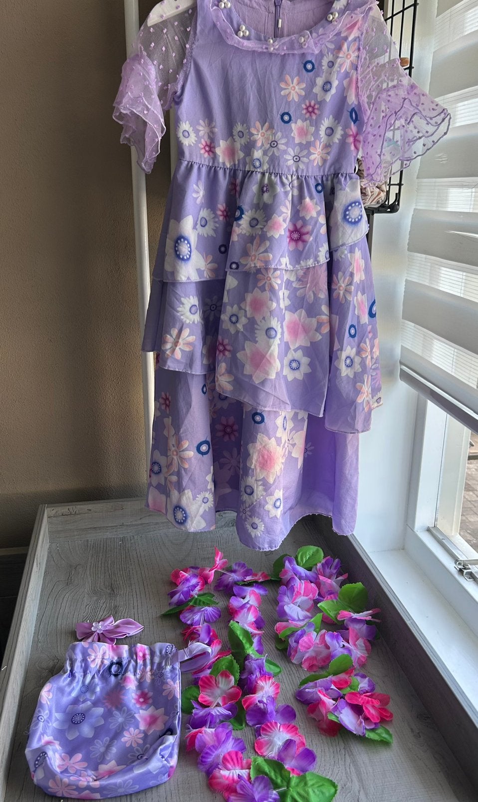 Verkleedjurk Encanto Isabela paars maat 120 met accessoires, Ophalen of Verzenden, Gebruikt, 122 t/m 128, Meisje