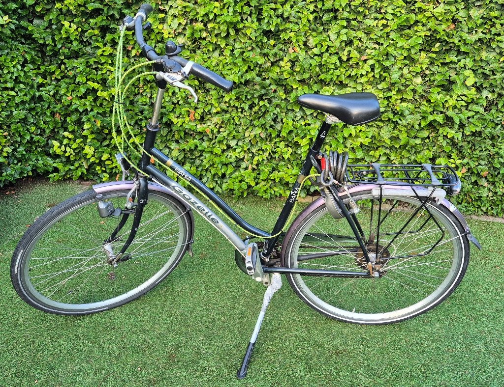 Gazelle damesfiets 57, Fietsen en Brommers, Fietsen | Dames | Damesfietsen, Ophalen, Gebruikt, Versnellingen, 56 cm of meer