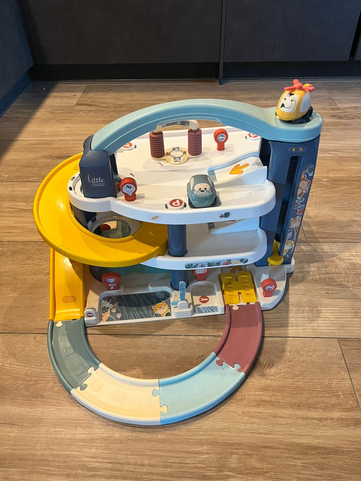 Smoby grote garage LITTLE SMOBY, Kinderen en Baby's, Ophalen, Zo goed als nieuw