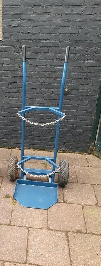 Gasfles steekwagen, Ophalen