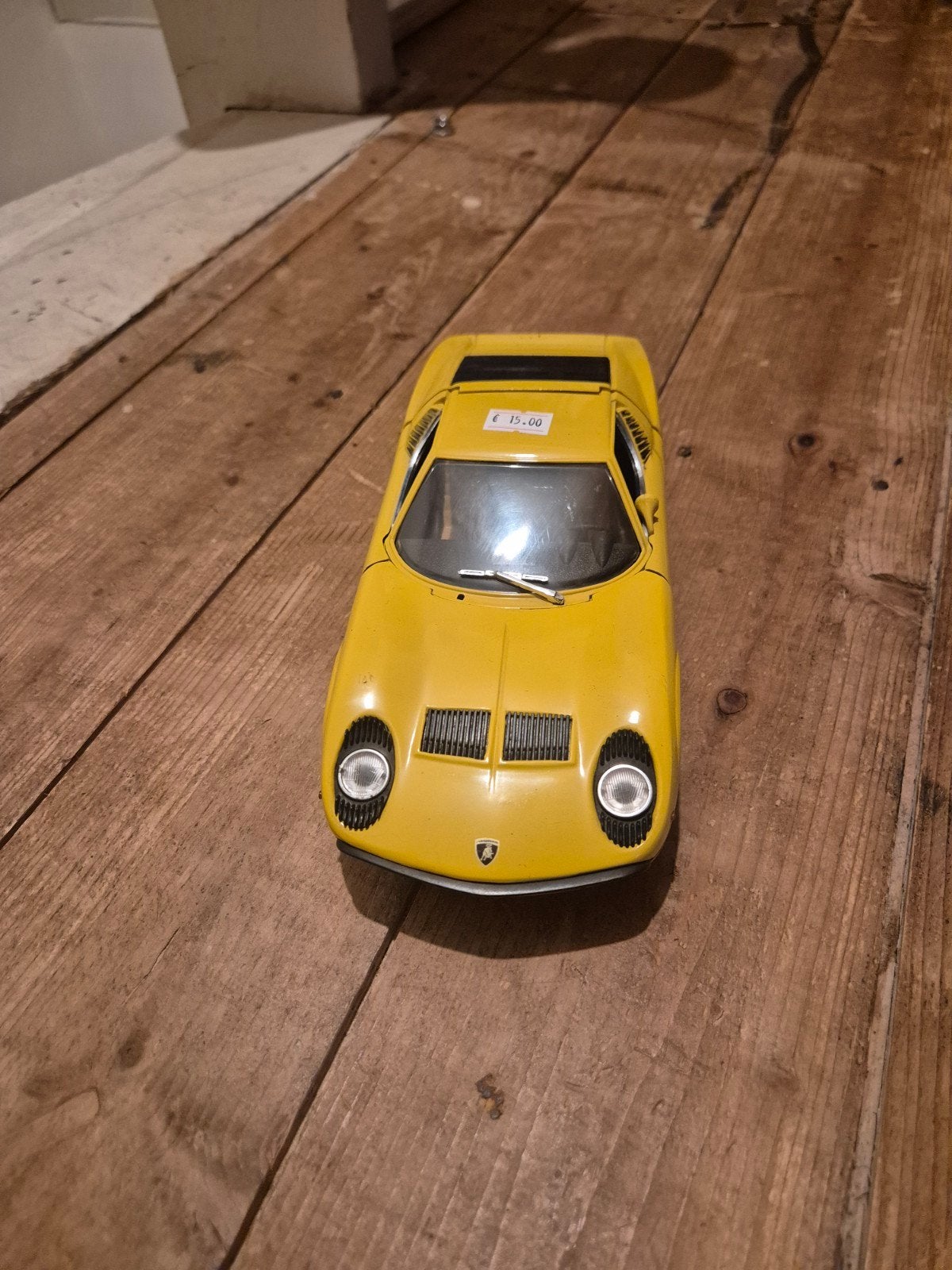 Lamborghini Miura modelauto - Schaalmodel, Hobby en Vrije tijd, Ophalen of Verzenden, Gebruikt, Auto, Overige merken