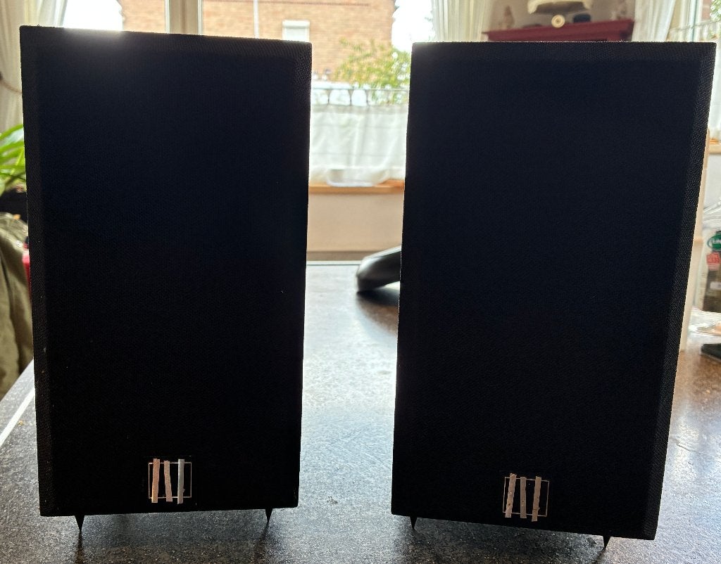 Highland Aingel 3201 boekenplank speakers, Zo goed als nieuw, Minder dan 60 watt, Boekenplank luidspreker, Ophalen