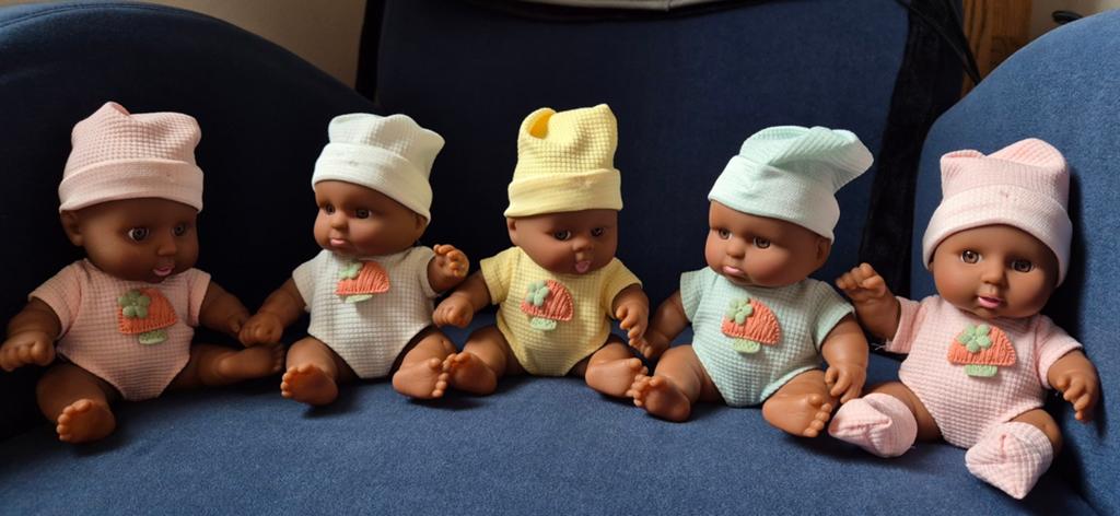 5x schattig babypopje met Wafelpakje en Muts, Ophalen of Verzenden, Zo goed als nieuw, Babypop