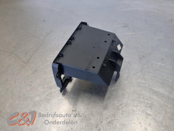 Opbergvak van een Volkswagen Caddy, Gebruikt, -, Volkswagen, -