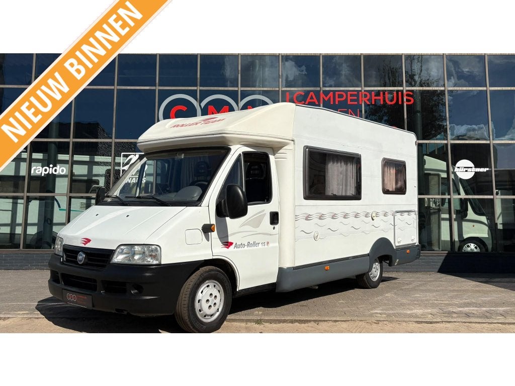 Roller Team Auto Roller 215 P FaceToFace,Vastbed,Garage, Caravans en Kamperen, Campers, Overige merken, Ringverwarming, Fiat, 6 tot 7 meter