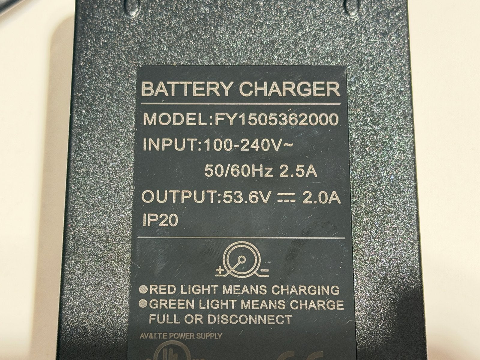 Oplader voor xiaomi e-step. 53.6v. 2.0A. Nieuw., Ophalen of Verzenden, Zo goed als nieuw