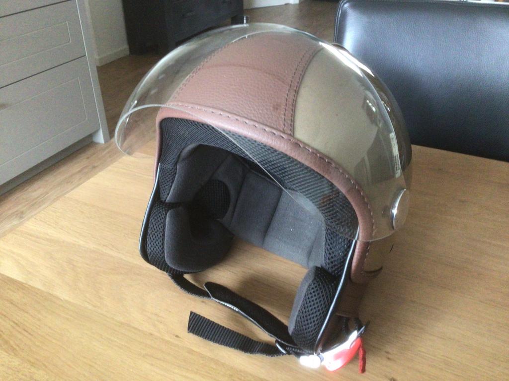 Handgemaakte Piaggio helm, Overige merken, Jethelm, Ophalen of Verzenden, Nieuw zonder kaartje