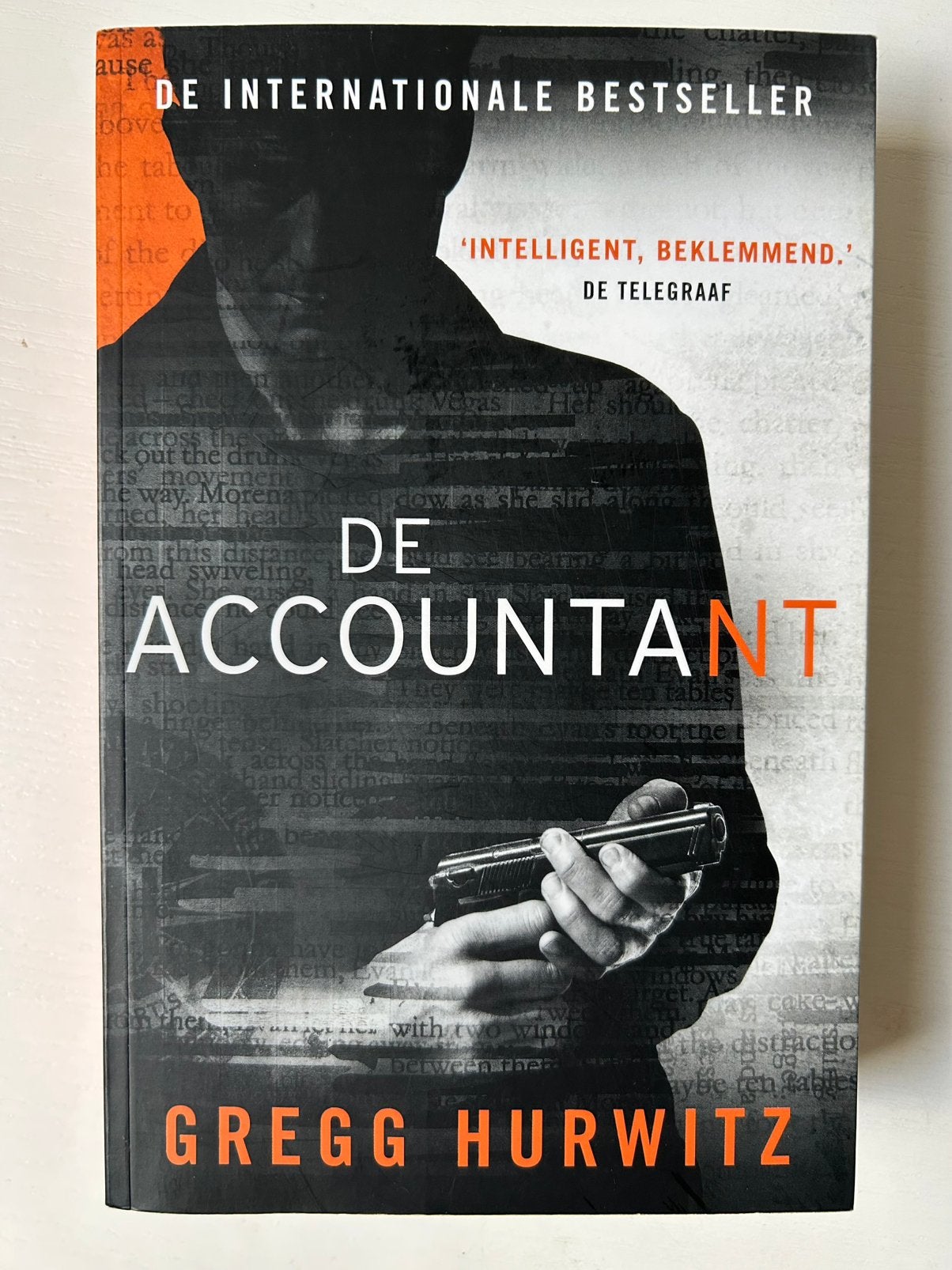 Gregg Hurwitz - De accountant, Ophalen of Verzenden, Zo goed als nieuw, Gregg Hurwitz