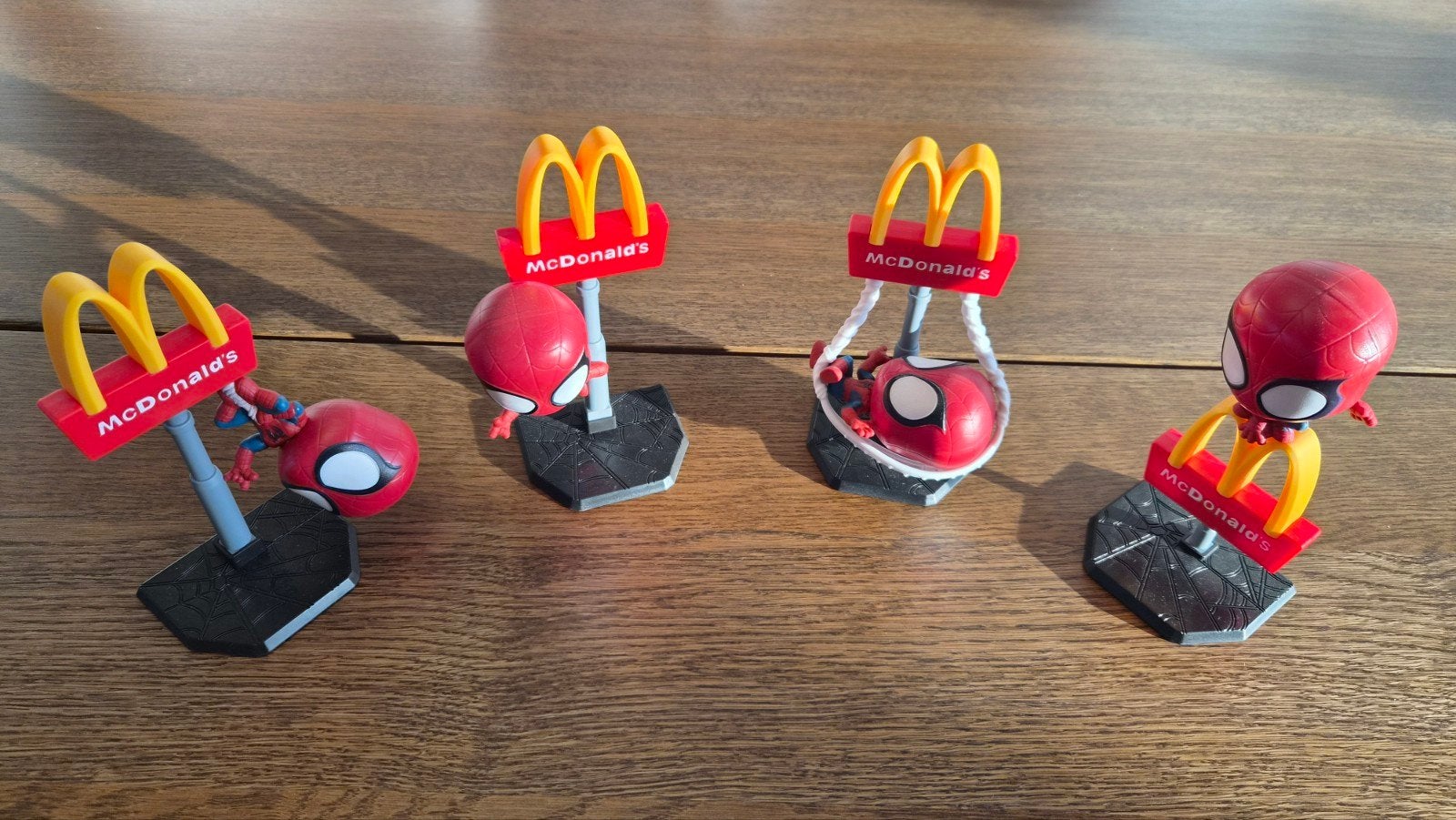 Complete set 4 McDonald’s Happy Meal Spider-Man speeltjes, Ophalen of Verzenden, Zo goed als nieuw