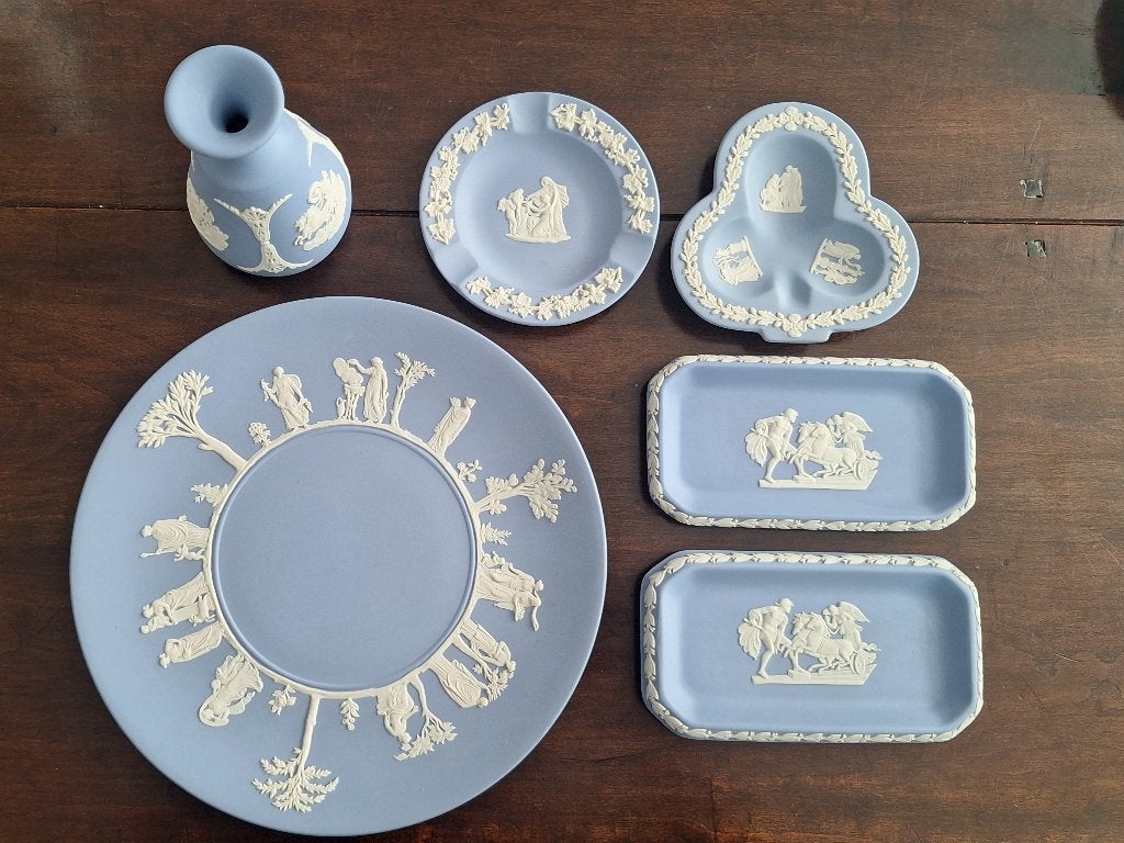 Wedgwood Jasperware, licht en donkerblauw, Ophalen of Verzenden