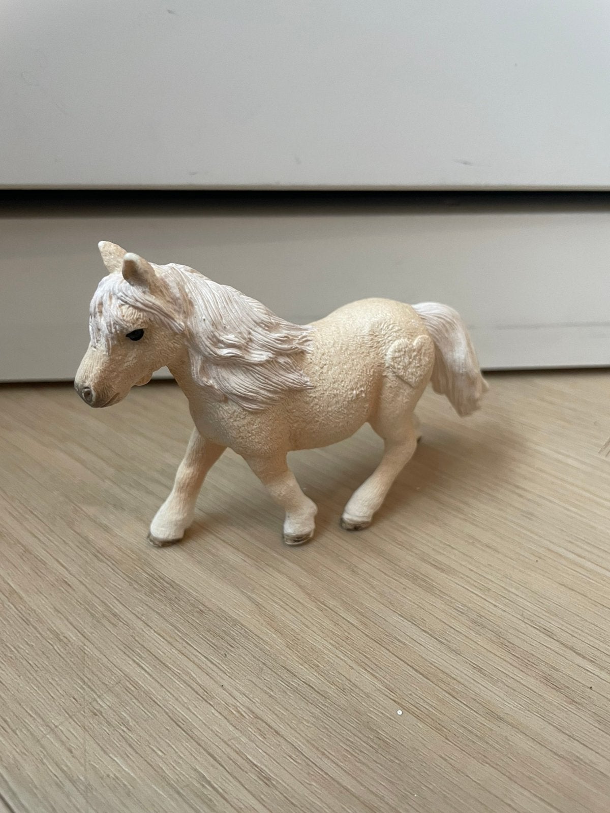 Schleich pony, Ophalen of Verzenden, Zo goed als nieuw, Paard, Beeldje of Figuurtje