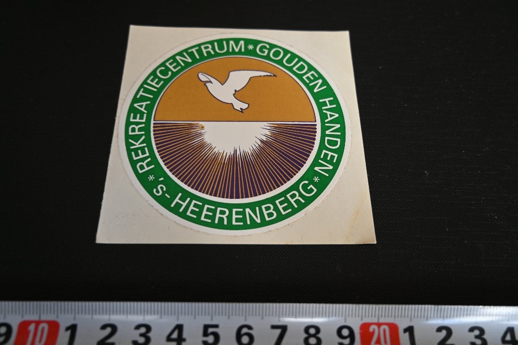 sticker 's-Heerenberg Rekreatiecentrum Gouden Handen, Ophalen, Zo goed als nieuw
