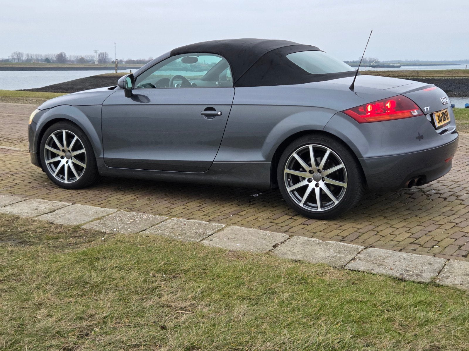 Audi TT 2.0 TFSI 200PK, Bose,  Android Auto, Apple Carplay,, Dealer onderhouden, TT, 4 cilinders, Bruin