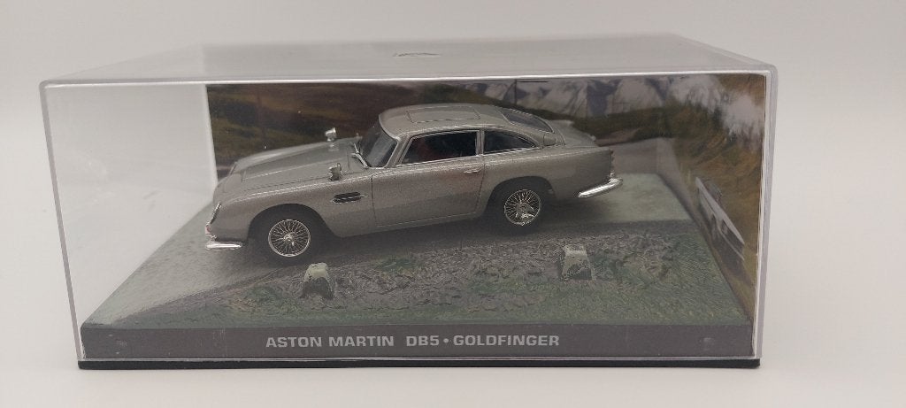 #1 Aston Martin DB5 James bond auto met boekje, Verzenden, Nieuw, Auto, Universal Hobbies