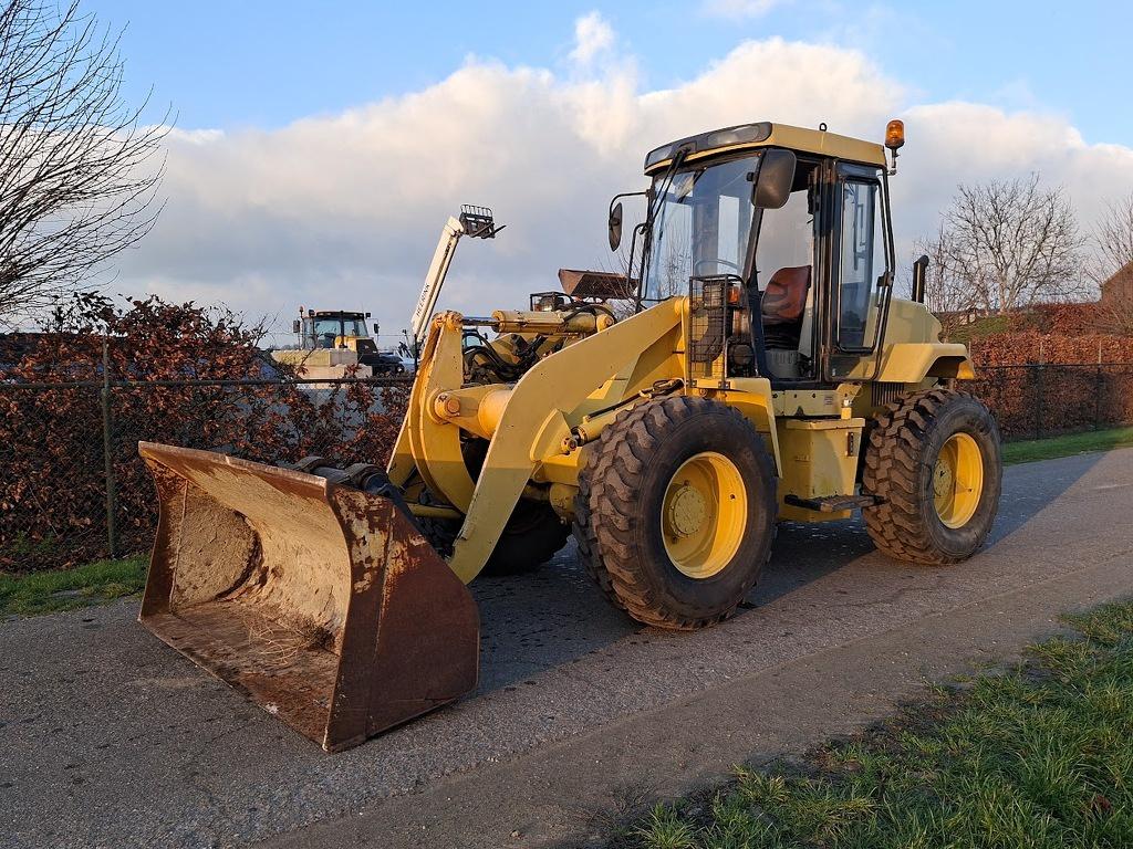 venieri v763, Wiellader of Shovel