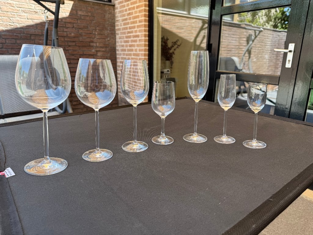 Te Koop 7 delig glasservies Schott Zwiesel, Ophalen