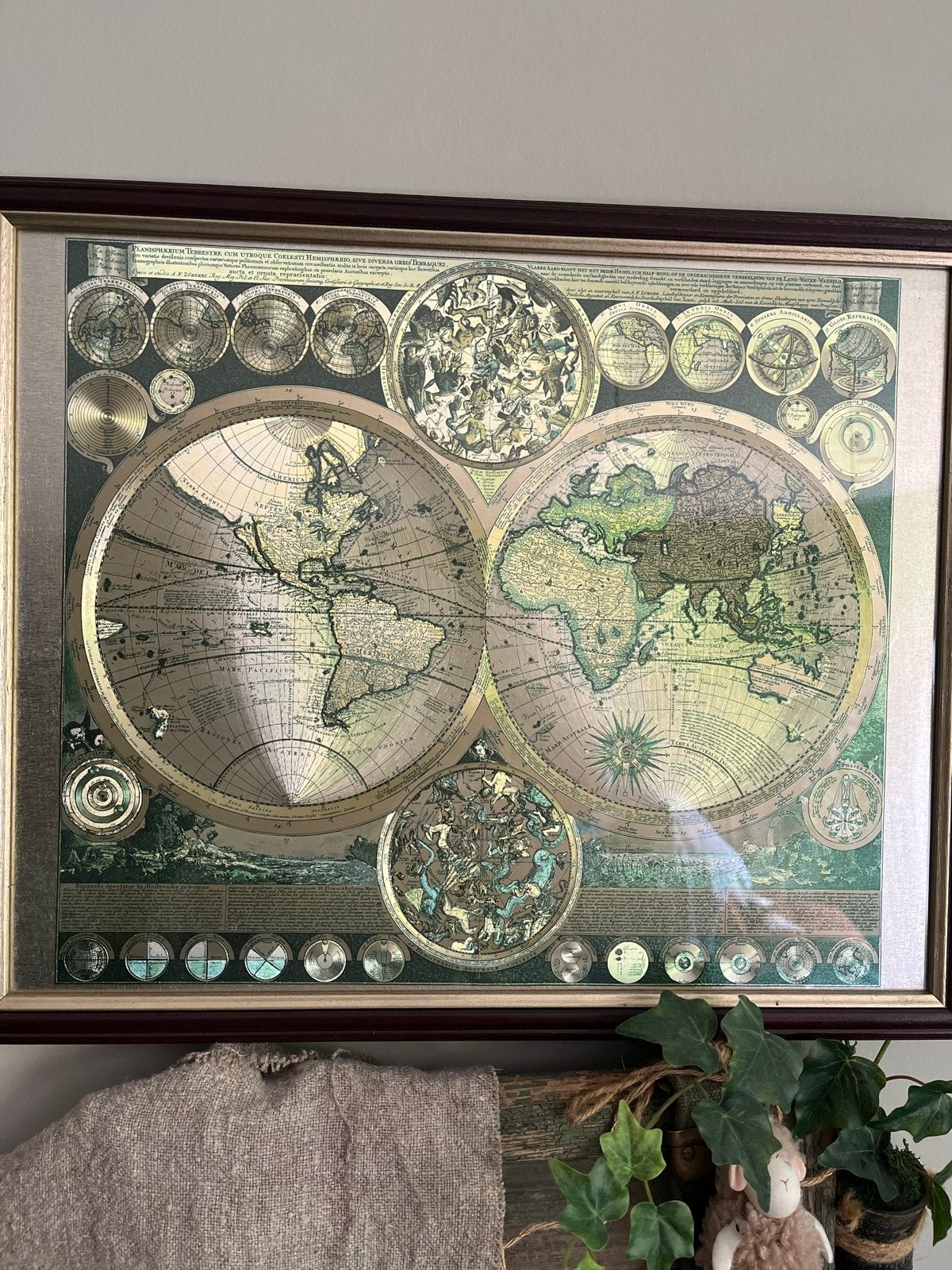 Ingelijste antieke wereldkaart - 55x45 cm, Ophalen of Verzenden