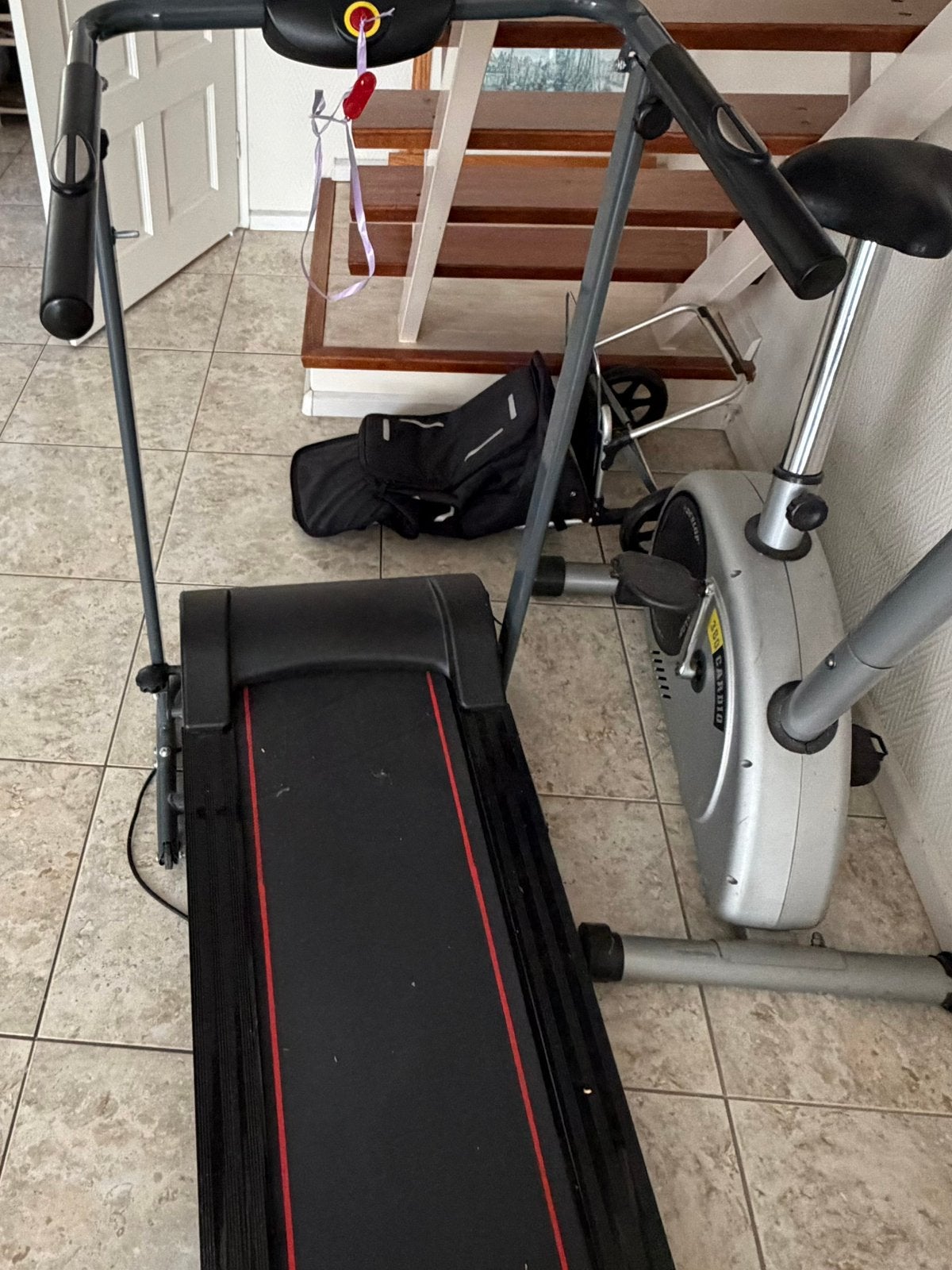Hardloop band en indoor fiets. Doe een bod, Ophalen, Gebruikt, Loopband