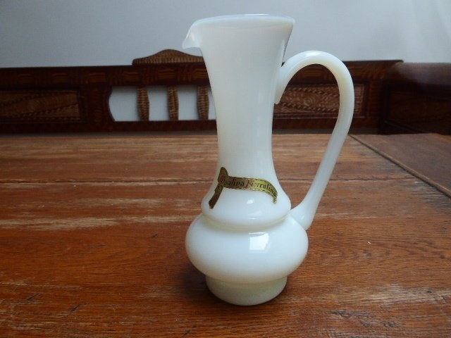 Vintage opaline kannetje in wit, Italie, 17 cm., Ophalen of Verzenden