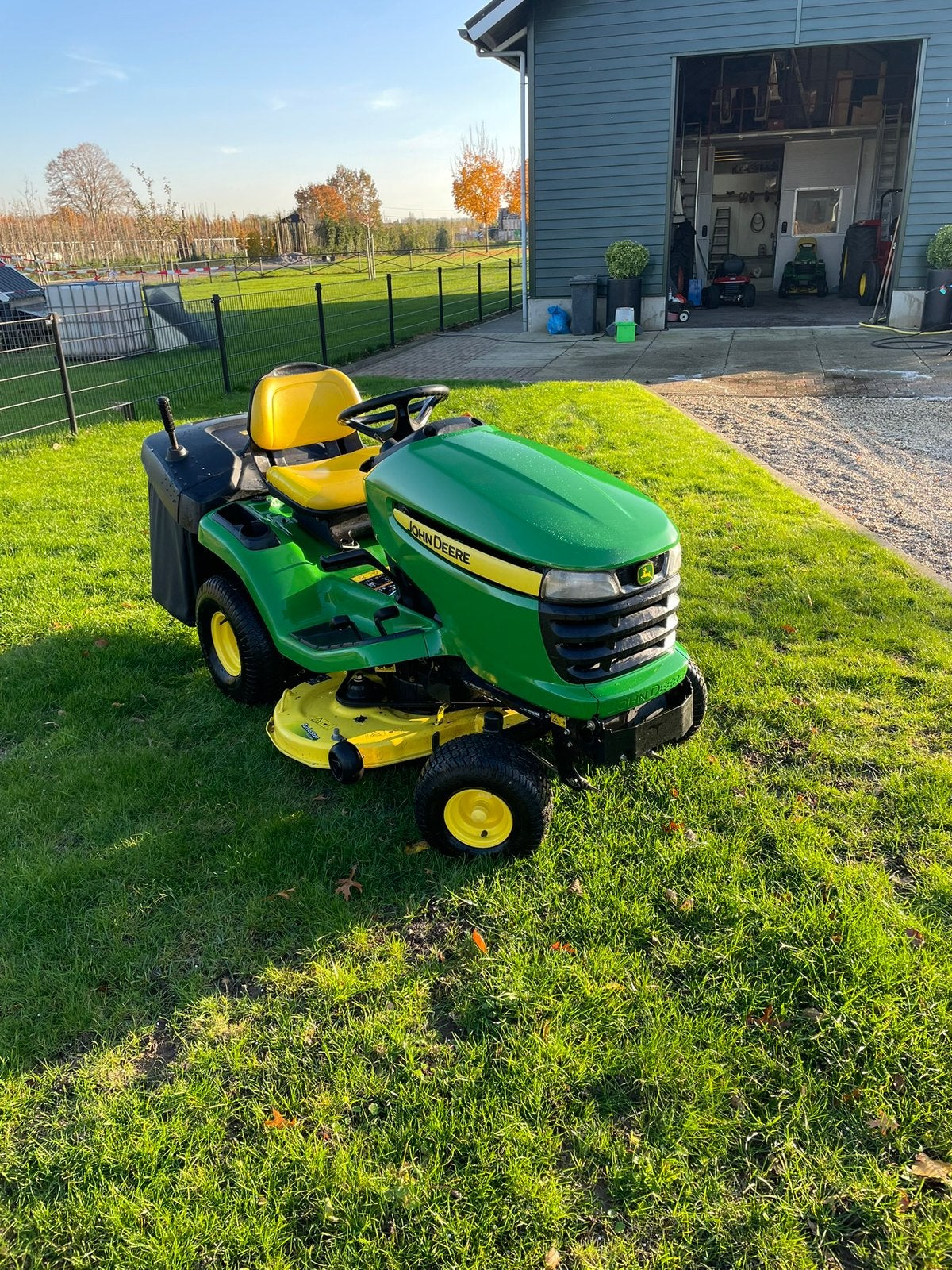 Nette John deere X300R met opvangbak, Ophalen, Gebruikt, Opvangbak, 90 tot 120 cm