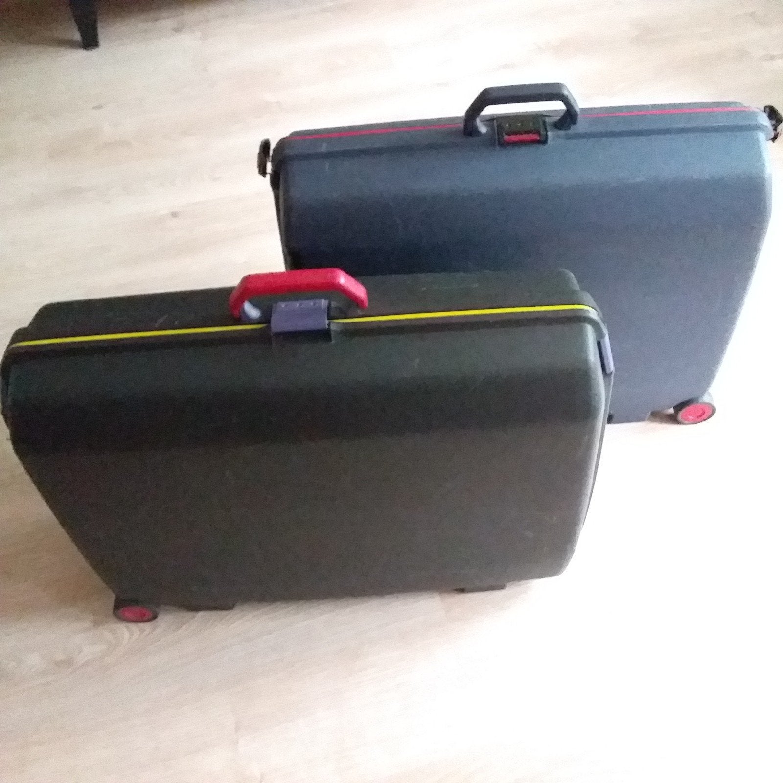 2  samsonite  harde koffers, Gebruikt, 50 tot 60 cm, Hard kunststof, 55 cm of meer