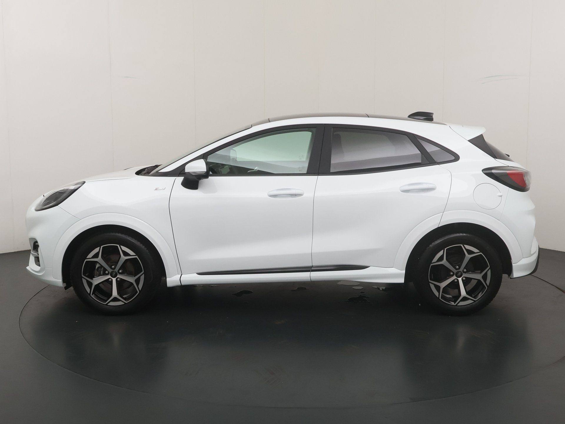 Ford Puma EcoBoost 125 pk Hybrid ST-Line | Trekhaak | Winter, Auto's, 12 maanden, Wit, Bedrijf, Hybride Elektrisch/Benzine